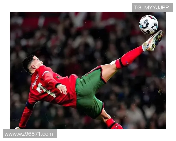 以足球明星球衣号码解读球场荣耀与个性背后的传奇故事 以足球明星球衣号码解读球场荣耀与个性背后的传奇故事