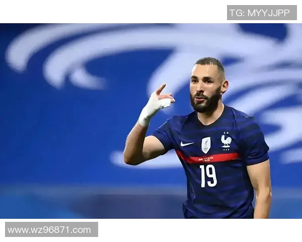 法国足球五大球星排名揭晓:谁才是真正的法国足球传奇人物 法国足球五大球星排名揭晓:谁才是真正的法国足球传奇人物