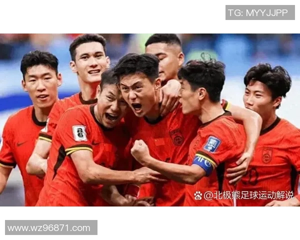 足球明星汇聚珠海精彩瞬间 展现绿茵场上的风采与荣耀