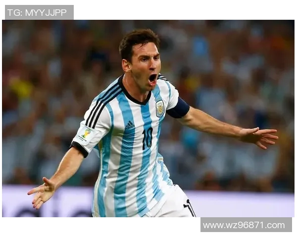 足球球星100号传奇故事：从草根到世界顶尖的奋斗历程与荣耀时刻